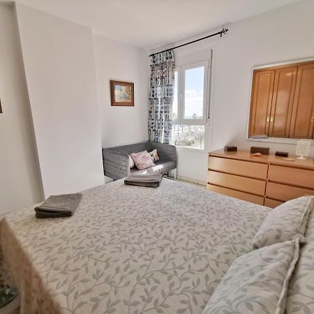 מאלגה Neptuno Apartment: Sun, Beach And Relax In Huelin מראה חיצוני תמונה